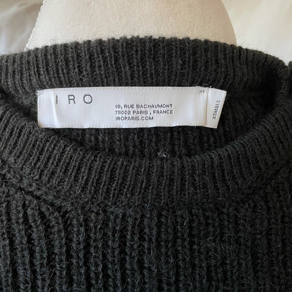 IRO Paris sweater with button shoulder XS - Picture 3 of 4